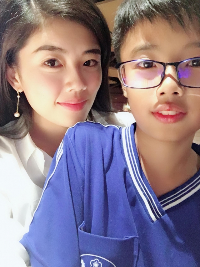 我不愛拍照，但是我愛媽媽