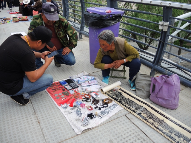 她的日常-臺北市文山婦女暨家庭服務中心    《做為 異鄉人 － 女性攝影徵獎》