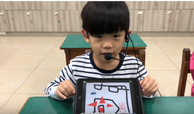 思賢國小－黃OO－ScratchJr－車子迷宮-107學年度第一學期SCRATCHJR競賽