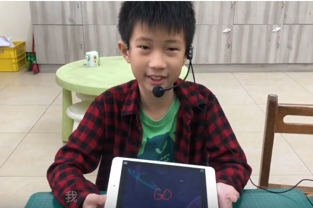 思賢國小－游OO－ScratchJr－星球大戰＋車子迷宮-107學年度第一學期SCRATCHJR競賽