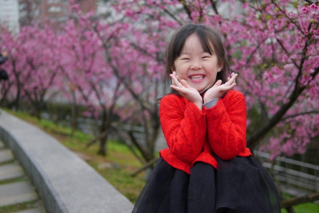 櫻花的美帶來幸福的笑-2019樂活夜櫻季告白櫻花攝影大賽