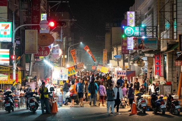 夜市風情-六甲之美~第三屆攝影比賽