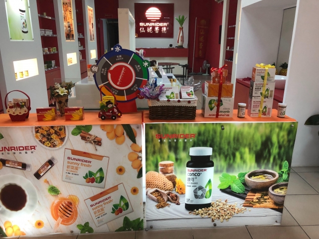 新竹建興店-仙妮蕾德聖誕佈置競賽