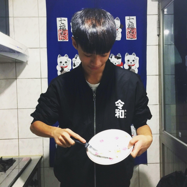《小杰就是MENU》How to make a roasted marshmallow toast. 如何自己動手做一個-The SCVS next top YouTuber