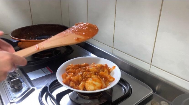 Taiwanese High School Girl Cook Traditional Korean Food — Sp-The SCVS next top YouTuber