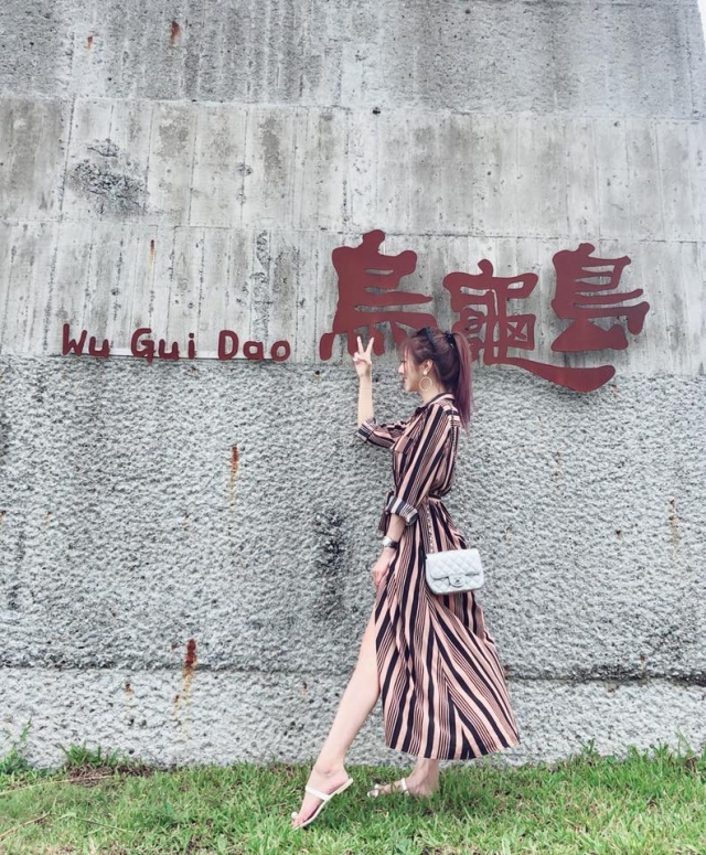 長腿少女-烏龜島第一屆網美大賽
