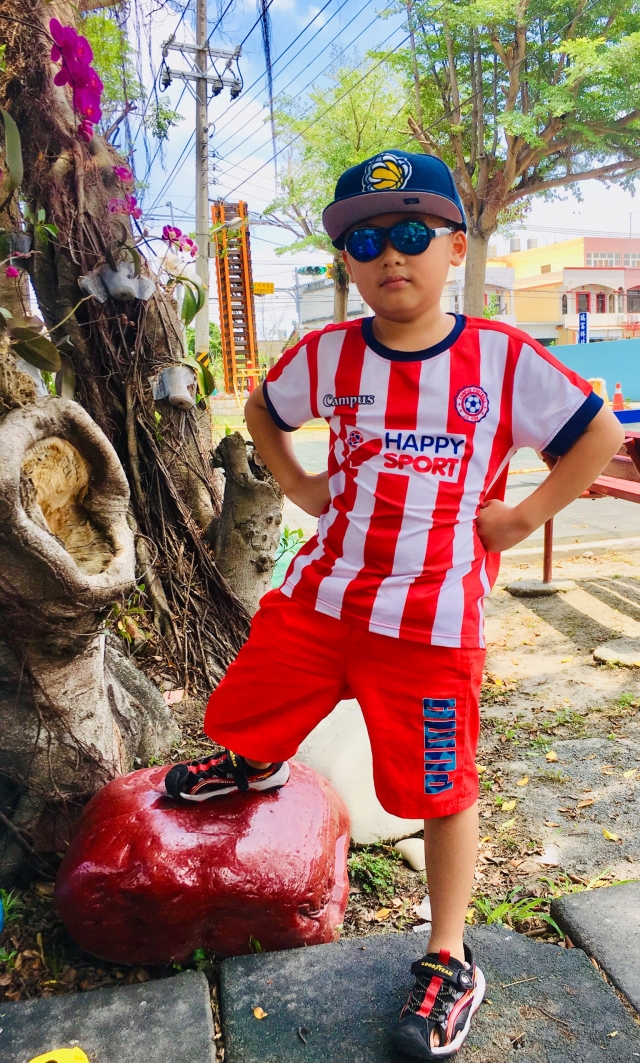 第一次參加請惠賜一票-寶貝家族 - 2020母親節 小小人氣王票選活動!