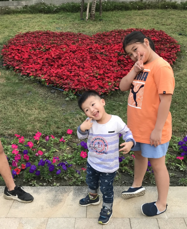 母親節快樂 -寶貝家族 - 2020母親節 小小人氣王票選活動!