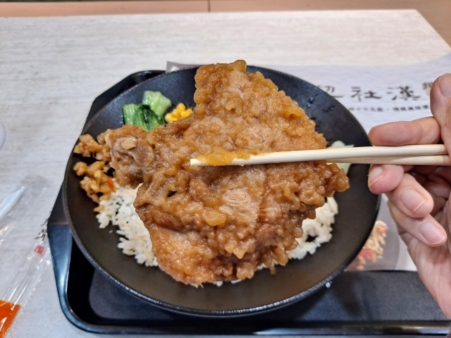 令人魂牽夢縈的排骨飯-尋找良攝漢－梁社漢排骨影像募集活動