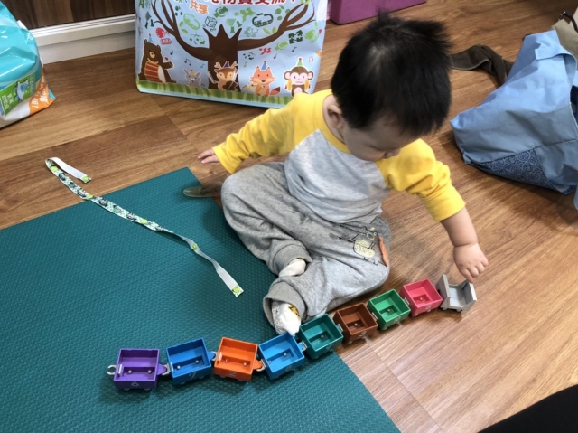 火車嘟嘟嘟-寶貝的創意玩具選拔賽