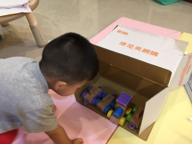 火車組合-寶貝的創意玩具選拔賽