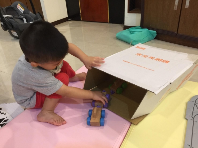 火車組合-寶貝的創意玩具選拔賽