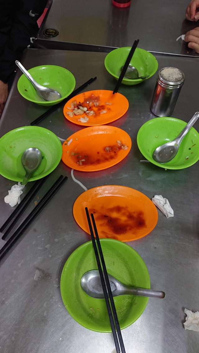 玩轉淡水-即使杯盤狼藉也要記錄的榮耀時刻-玩轉淡水-誰是神攝手