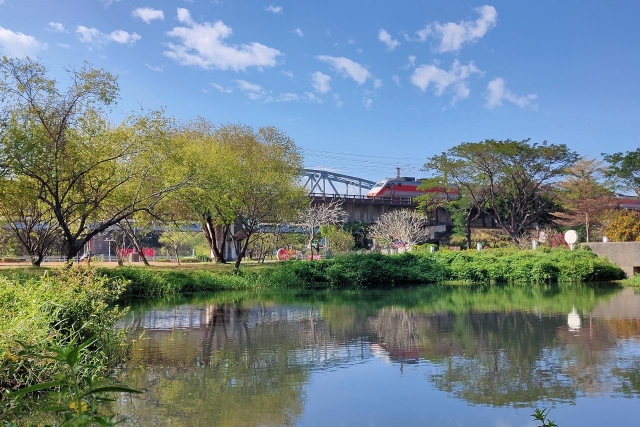 高屏溪舊鐵橋濕地公園之美-百年鐵橋‧風華再現-大樹舊鐵橋美照徵選