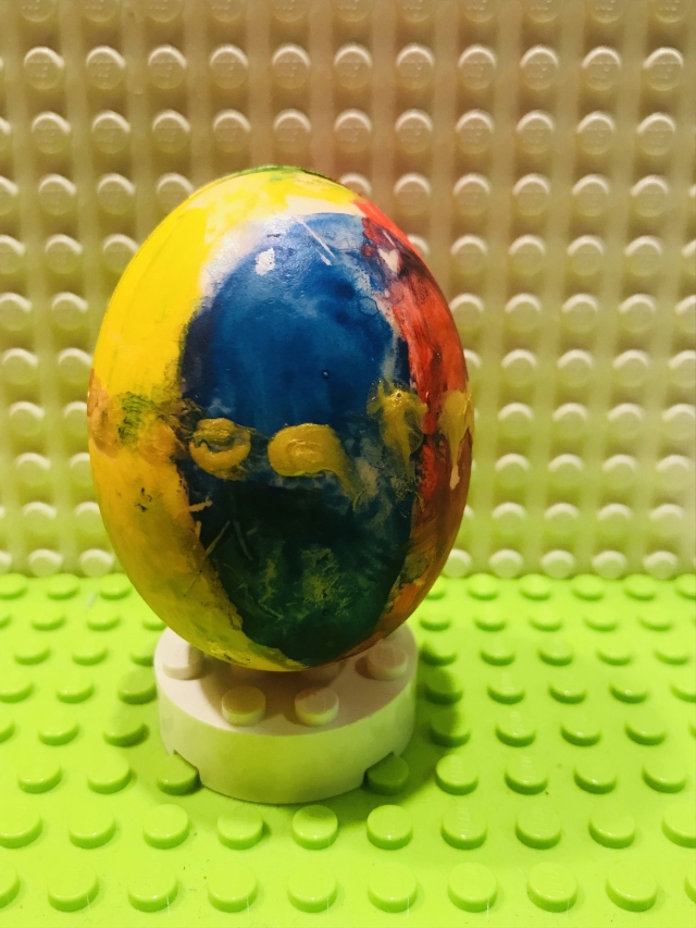 許容瑄-彩蛋很樂高