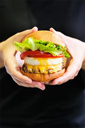經典美食24樂檸漢堡-2021嘉義市特色美食伴手禮徵選活動