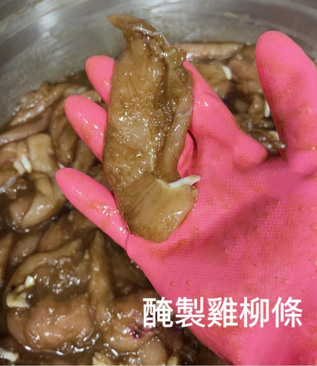 嫩雞漢堡（貝果）-媽媽號-頭城網路食神爭霸賽