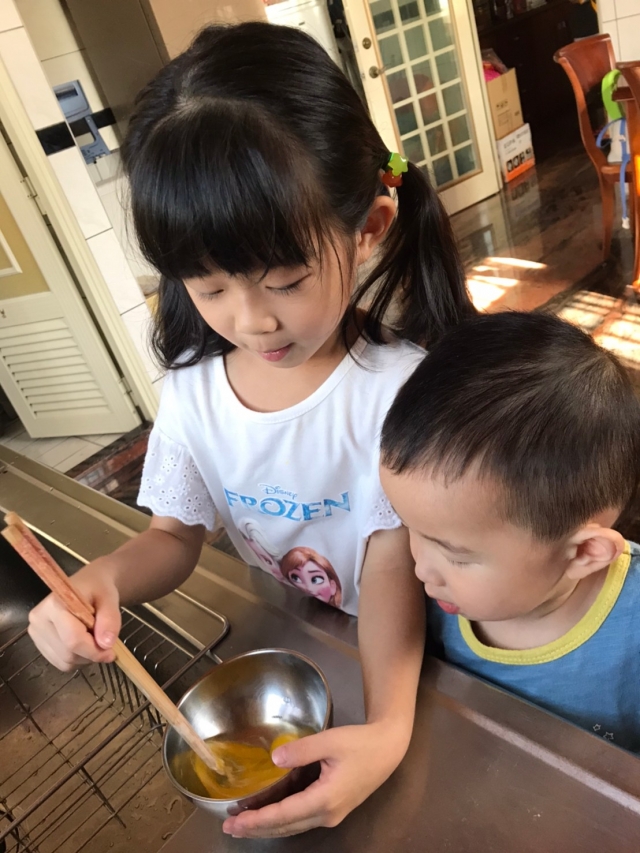 防疫假的早餐自己做-古早味蛋餅-媽媽號-頭城網路食神爭霸賽