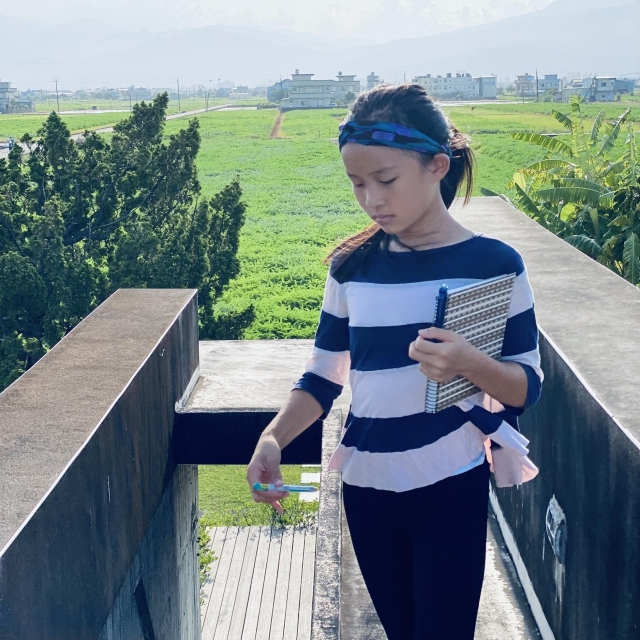 舉不起來的球拍-2021第15屆 笛飛兒EQ小英雄 線上選拔活動