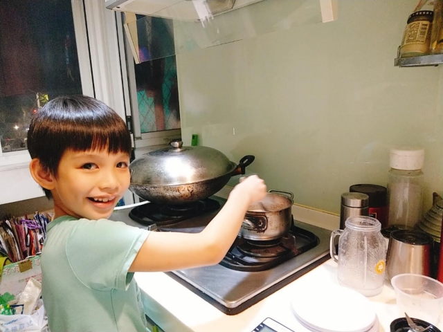 愛心灌溉長大的小孩-2021第15屆 笛飛兒EQ小英雄 線上選拔活動