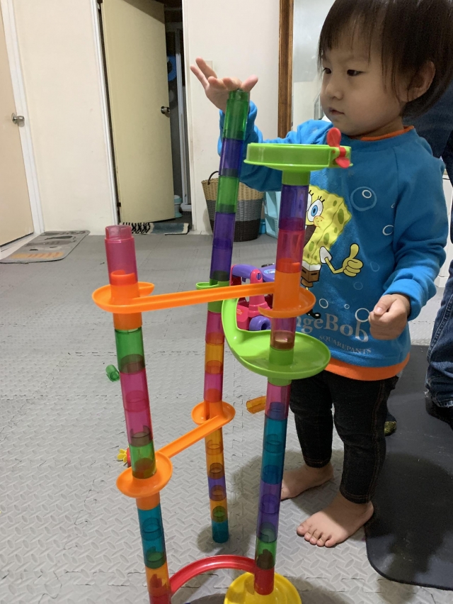 管子扶梯-寶貝的創意玩具選拔賽