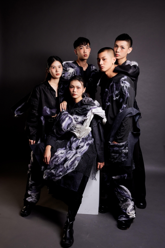 9.《未定義》-嶺東科技大學流行設計系第16屆畢業成果展