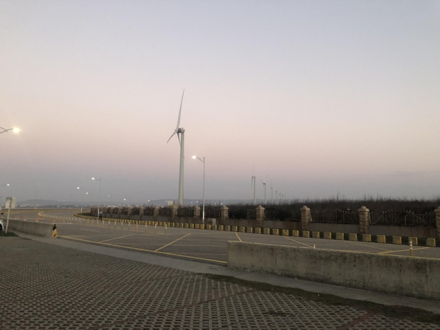 日落的風力發電-2022台電綠網「綠動隨手拍」友善環境攝影票選活動