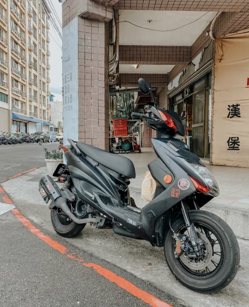 人這麼多能不厲害嗎？-20 Need You勁戰大會師  MotoBuy線上選美會