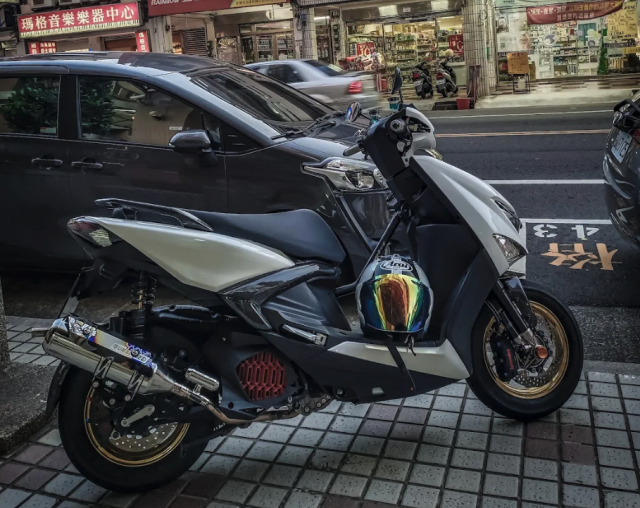 小資改也能很好玩-20 Need You勁戰大會師  MotoBuy線上選美會