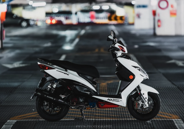 經典黑白雙色-20 Need You勁戰大會師  MotoBuy線上選美會