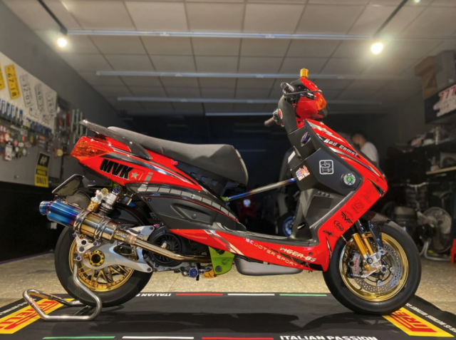赤い彗星-20 Need You勁戰大會師  MotoBuy線上選美會