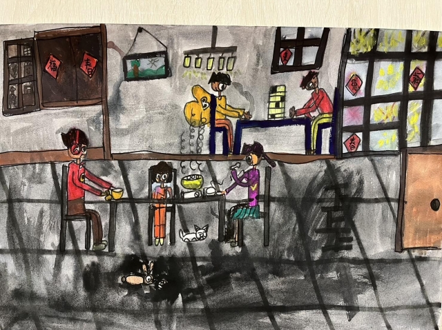全家聚在一起到餐廳吃飯-輝柏【2023迎新春兒童繪畫比賽】
