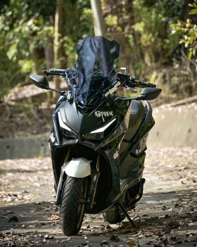 【026】KH2-KYMCO KRV榮耀傳騎－MotoBuy改裝選美大賞