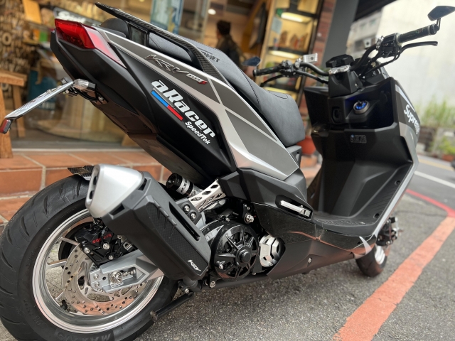 【052】SUPREMExKRV-KYMCO KRV榮耀傳騎－MotoBuy改裝選美大賞