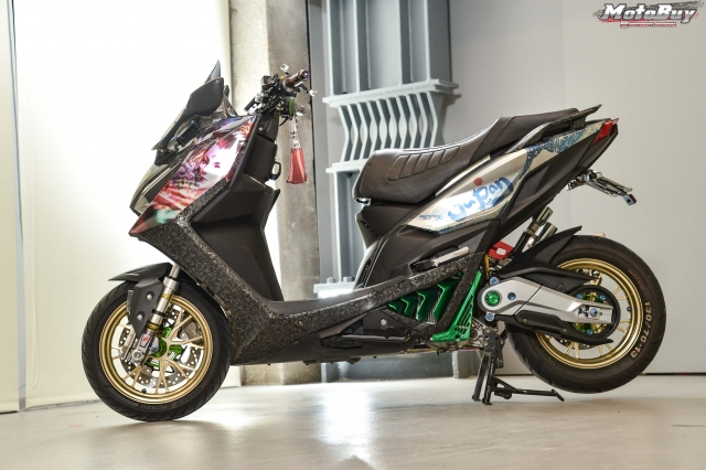 【078】柔鋼之美-KYMCO KRV榮耀傳騎－MotoBuy改裝選美大賞