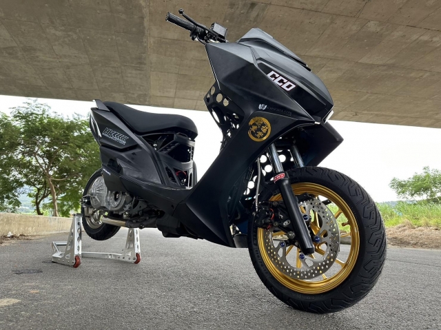 【086】 TDRT聖誕杯最速KRV-KYMCO KRV榮耀傳騎－MotoBuy改裝選美大賞