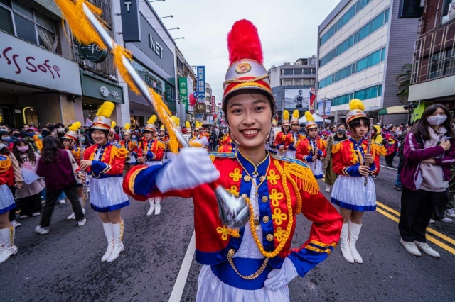 小兵個人秀三連作-2022嘉義市國際管樂節攝影比賽-網路人氣獎票選