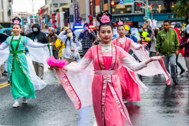 濛濛細雨管樂向前行四連作-2022嘉義市國際管樂節攝影比賽-網路人氣獎票選