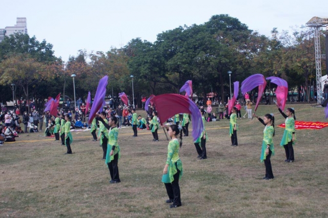 揮舞手中旗三連作-2022嘉義市國際管樂節攝影比賽-網路人氣獎票選