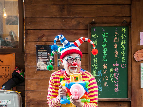 姜牧呈-雨港青商-國際青年商會中華民國總會七十周年風雲人物-你最希望誰來分享投票