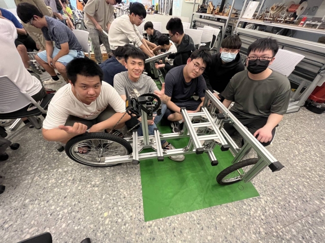 自我與學業探索-【我的職涯我做主】112年大同大學學生職涯輔導心得競賽
