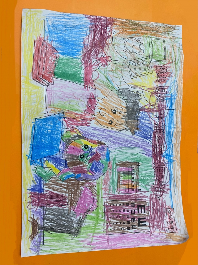 馮O芯-112年網路世界停看聽繪畫著色比賽網路人氣獎_幼兒園組