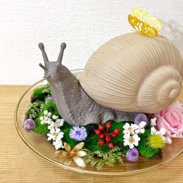茶園小蝸牛，漫遊花草世界-pancolour 3D列印植纖線材作品人氣票選