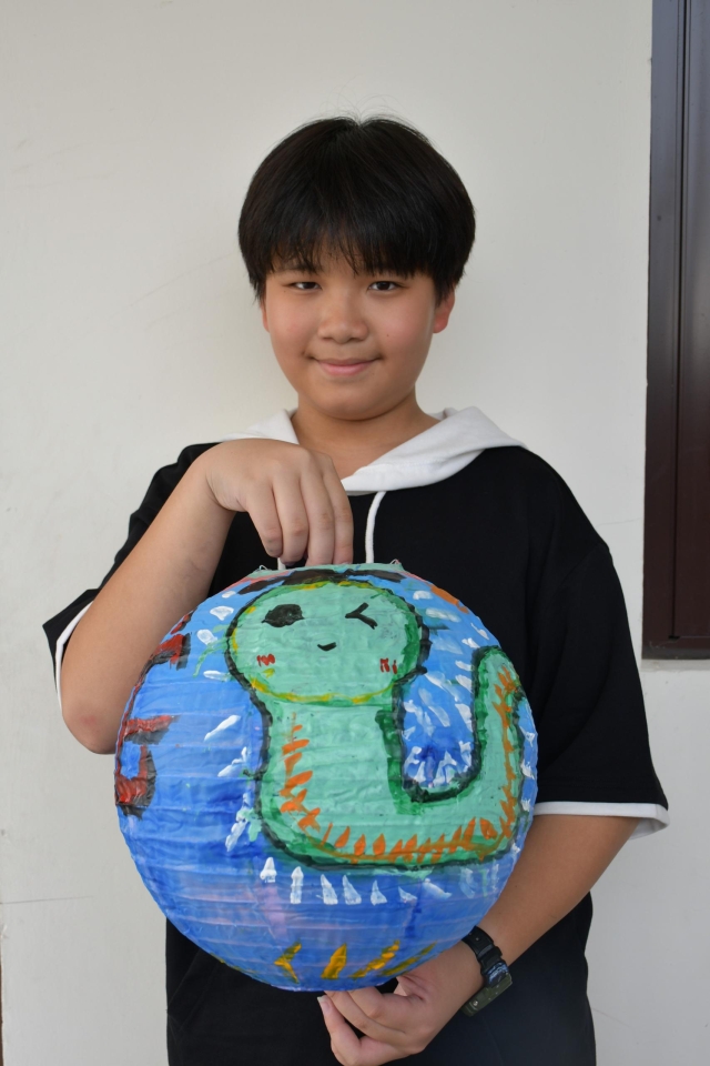 蛇來迎春-2025頭份四月八 澎湃慶城藝-校園花燈創意競賽