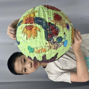 不正常的宇宙-2025頭份四月八 澎湃慶城藝-校園花燈創意競賽
