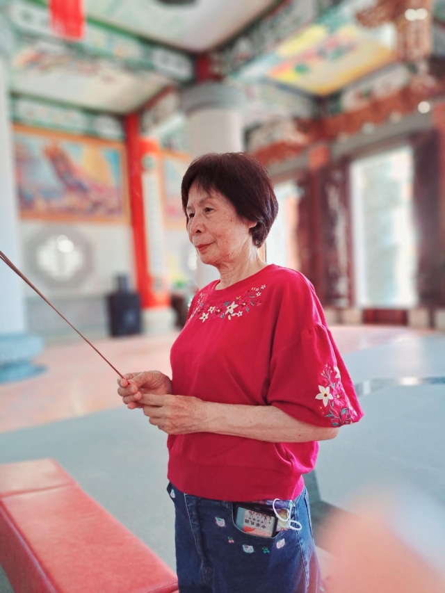 下營DOC-陳淑珍-虔誠的媽媽-南高輔導團隊114年數位加值競賽-家鄉的痕跡攝影競賽