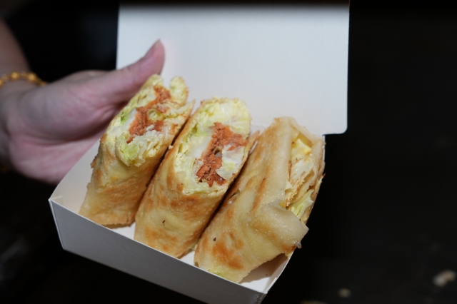 蔬菜大蛋餅-2025臺北夜市打牙祭 美味關係黑白配 夜市神美食人氣票選