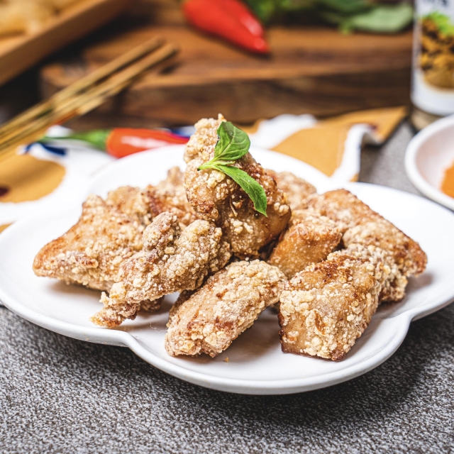 台灣鹽酥雞通化直營店-2025臺北夜市打牙祭 美味關係黑白配 夜市神美食人氣票選