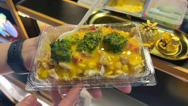 來點薯薯起司馬鈴薯-完美綜合起司-2025臺北夜市打牙祭 美味關係黑白配 夜市神美食人氣票選