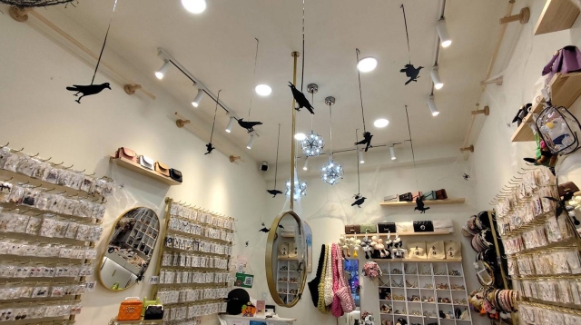 HUNDRESS 均百韓飾-【2025府中奇幻城】店家佈置比賽投票